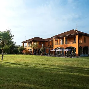 Equirelais Lomnago