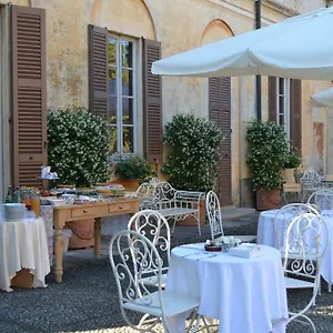 Valentina Country house